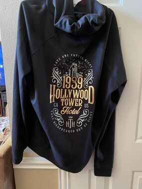 Black 1939 Hollywood Tower Hotel Graphic Hoodie